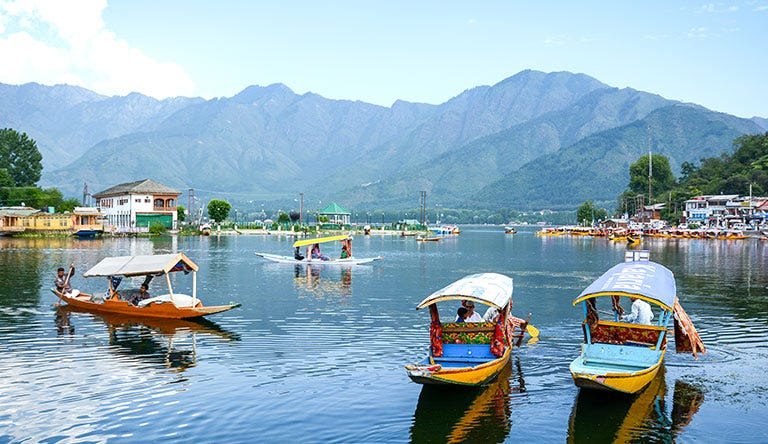 shikara ride on world famous Dal Lake